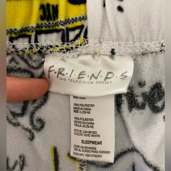 Womans comfy friends pj bottoms - Picture 3 of 3